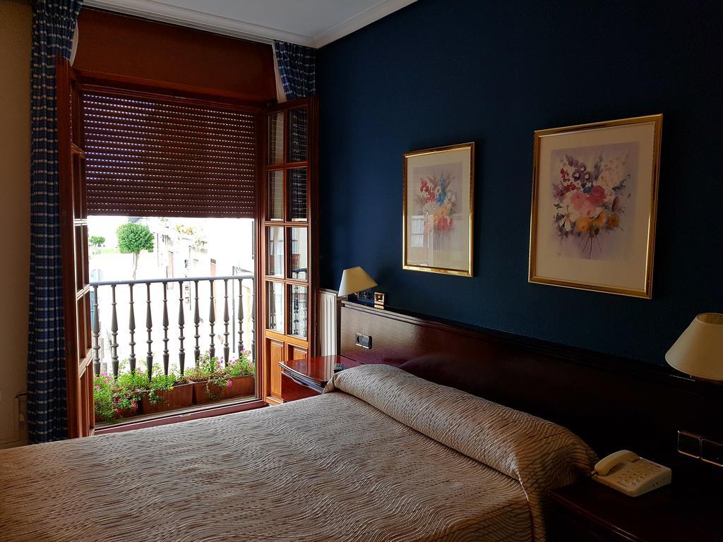 Hostal Santa Maria 卡卡韦洛斯 外观 照片