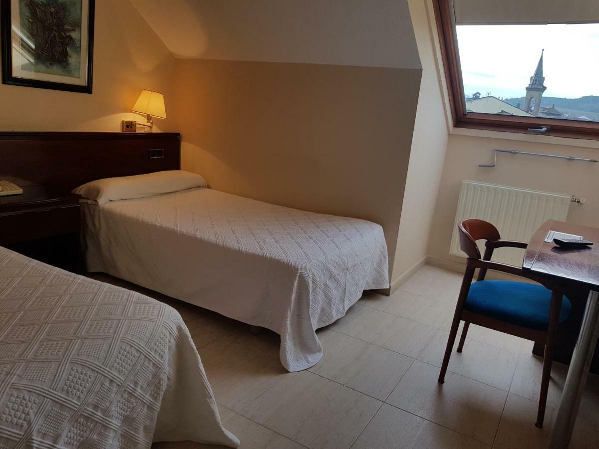 Hostal Santa Maria 卡卡韦洛斯 外观 照片